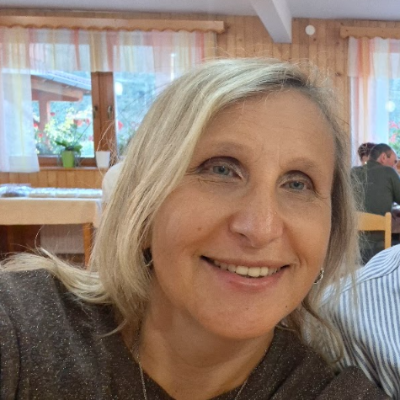 Maja Kodarin, prof. raz. pouka - ONA VE - jaz 1